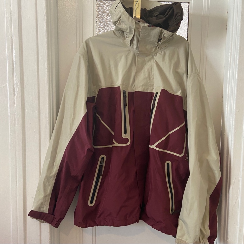 Burton Two-Tone Maroon and Light Gray Ski Jacket